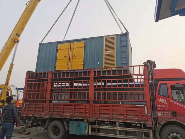 福建如何根据测量要求选择合适的电压表量程？